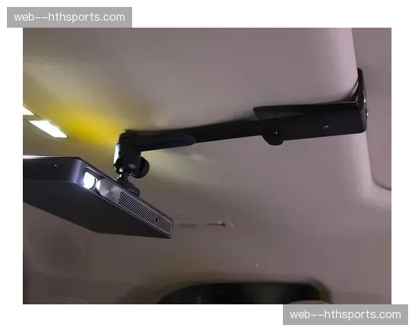 车载沉浸式娱乐系统在本季走红 这种延展成功锁定了第三空间的内容触点