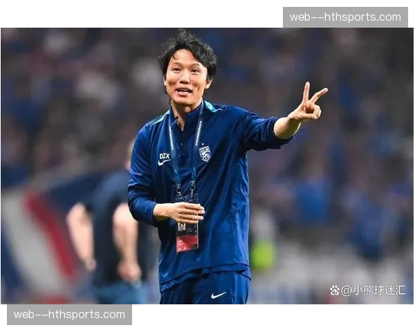 武汉三镇官宣换帅:墨西哥名帅莫拉接任,本土教练邓卓翔离队 武汉三镇官宣换帅:墨西哥名帅莫拉接任,本土教练邓卓翔离队