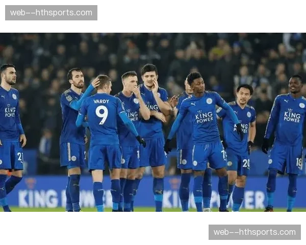 门将失误送礼，莱斯特城在英冠升级关键战中意外落后